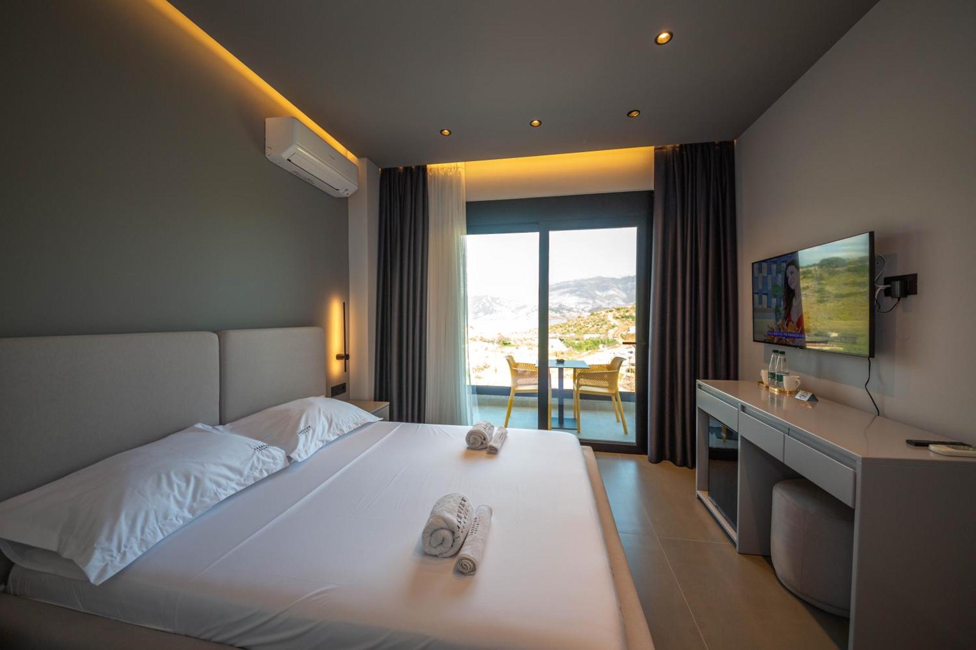 Lake View Rooms Ksamil Buitenkant foto